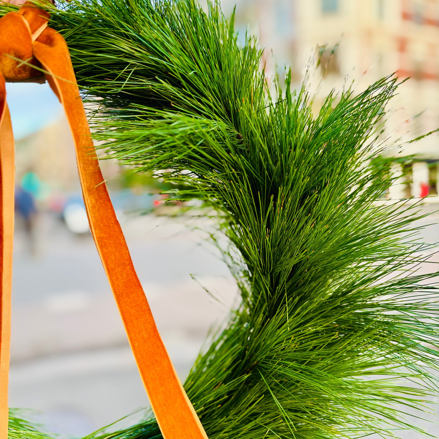 Den Vakre Silkefuru Kransen